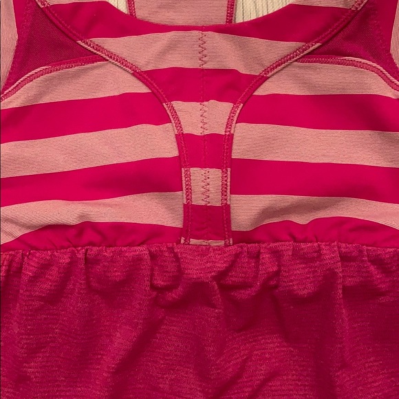 Lululemon Pink Striped Tank Size 6 - Picture 4 of 10